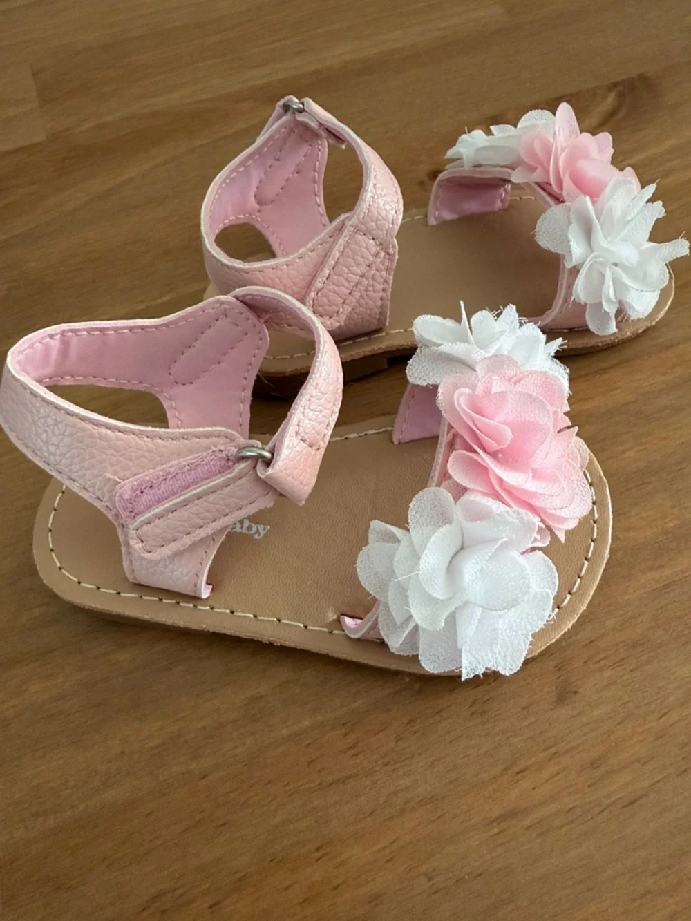 Toddler Pink & White Flower Strap Sandals Size 4 Baby